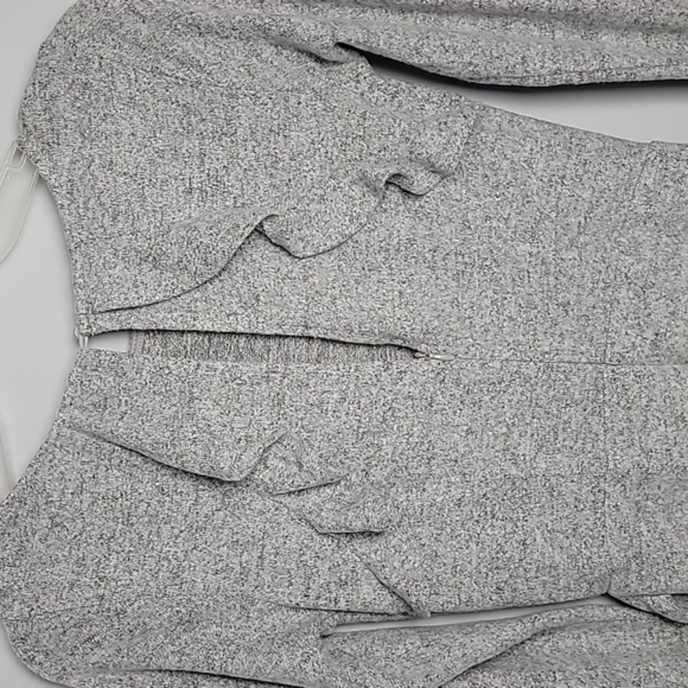 Women's Lulu's dress - Picture 10 of 13